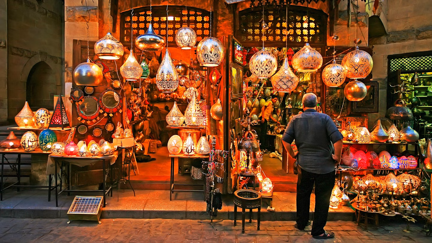Explore Cairo